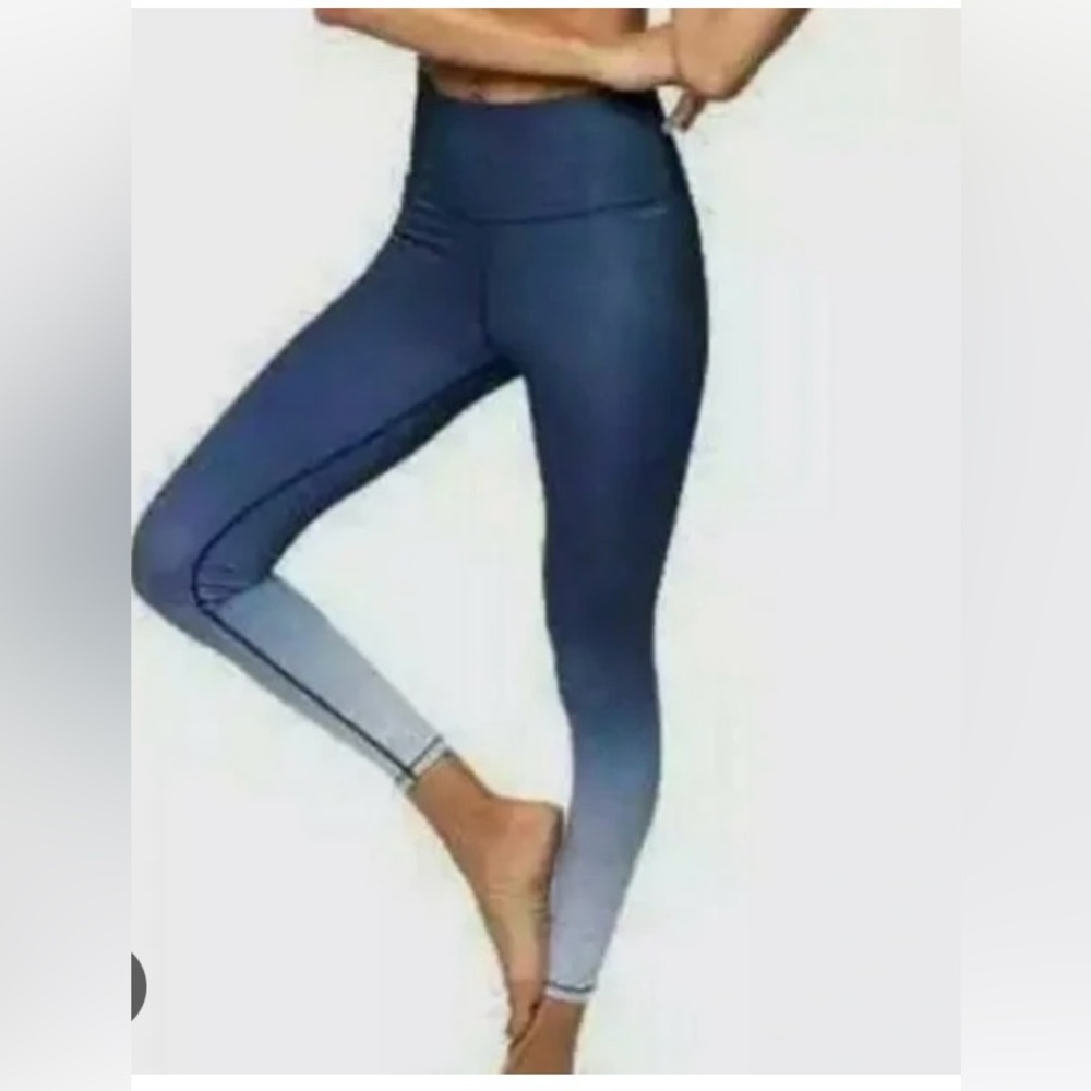 NWOT AR-33 alpha highwaist blue ombre geometric yoga leggings women size L